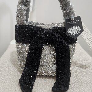 Bow beaded beauty!